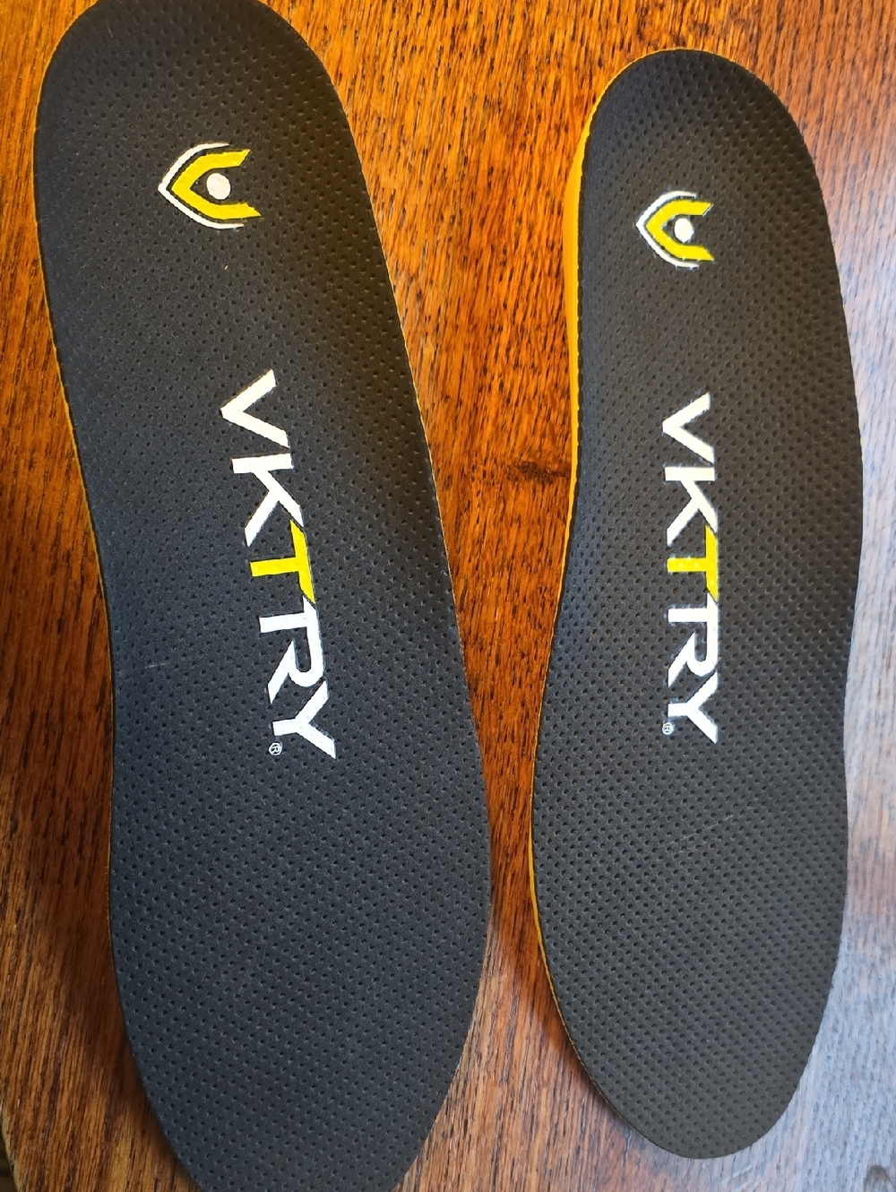 New without box VKTRY Performance Insoles Non cleated Men 7.5-8/Women 9.5-10